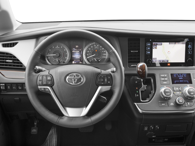 2016 Toyota Sienna XLE 8 Passenger