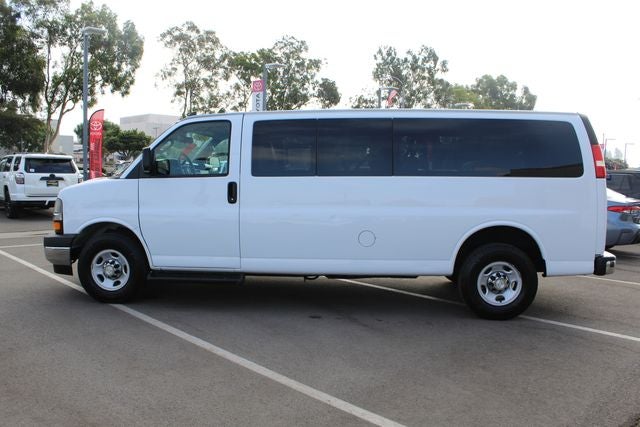 2020 Chevrolet Express LT Passenger