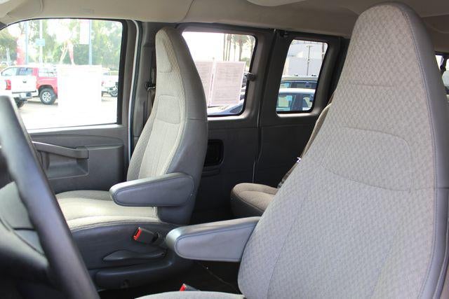 2020 Chevrolet Express LT Passenger