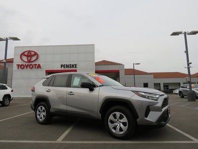 2024 Toyota RAV4 LE