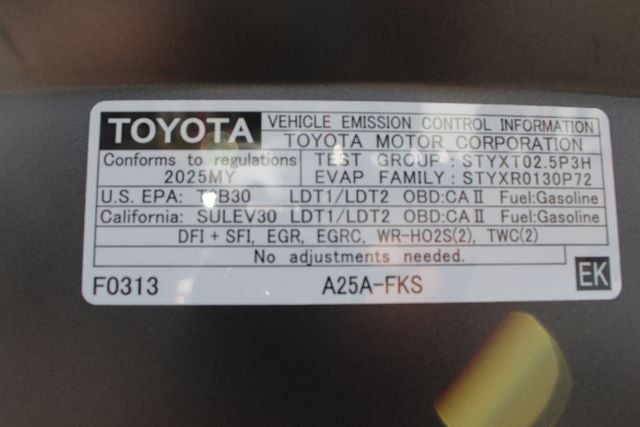 2025 Toyota RAV4 XLE