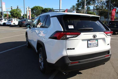 2024 Toyota RAV4 XLE