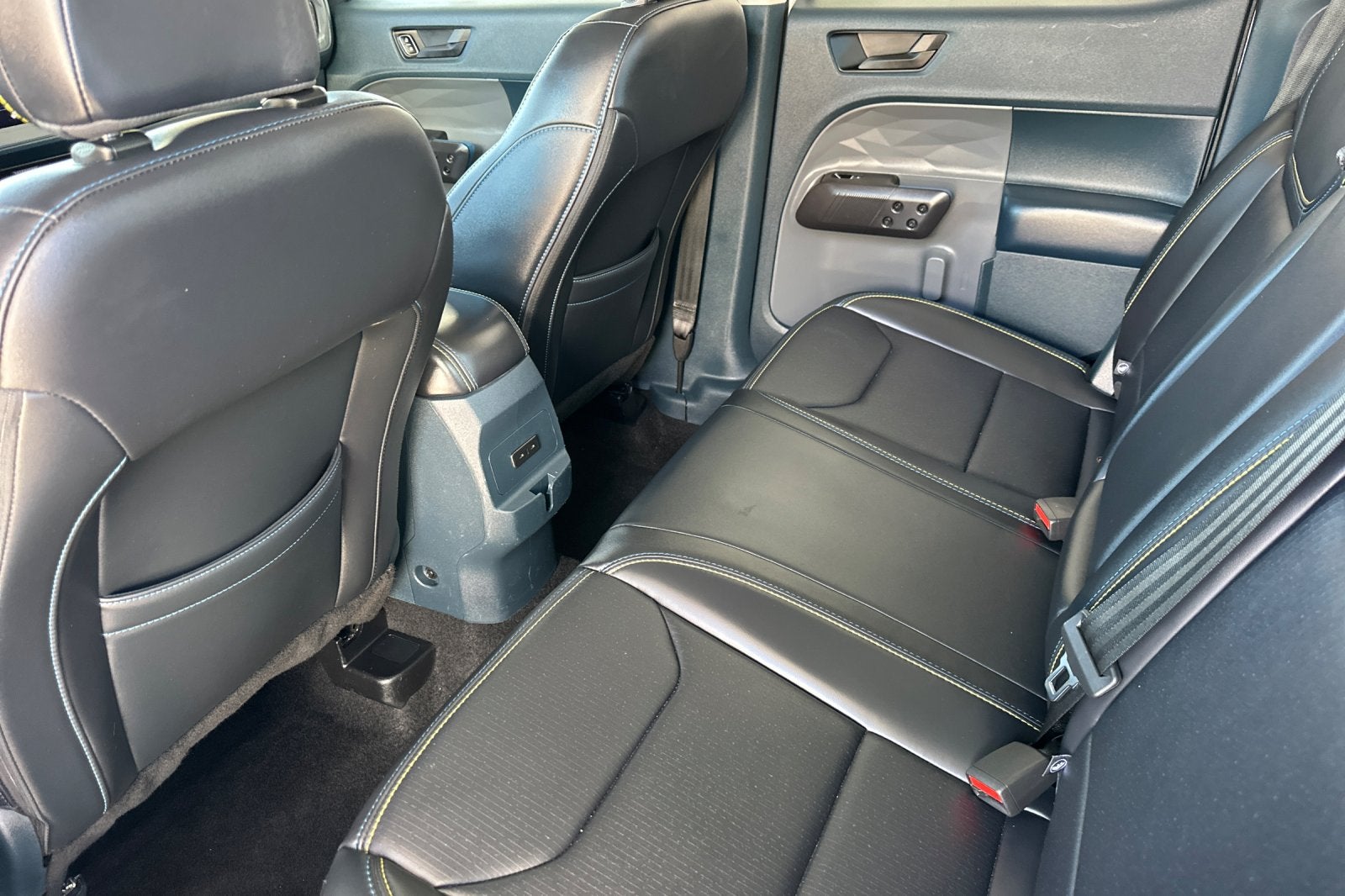2025 Ford Maverick Lobo Standard