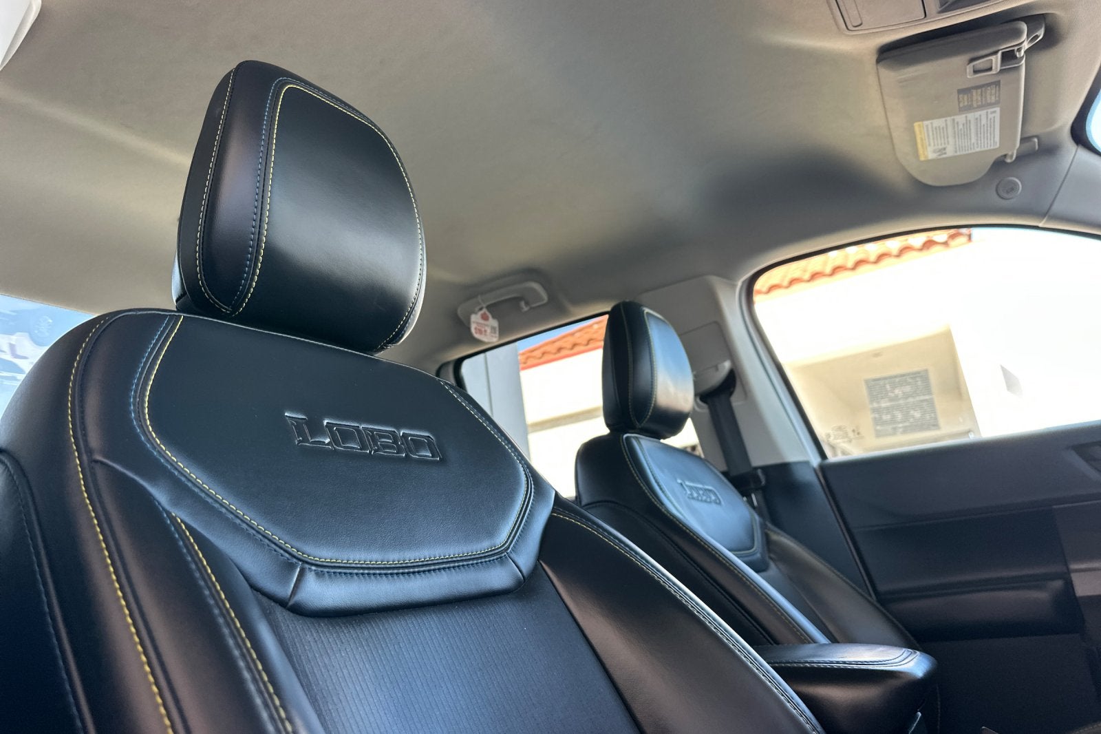 2025 Ford Maverick Lobo Standard