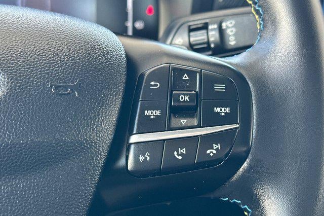 2025 Ford Maverick Lobo Standard