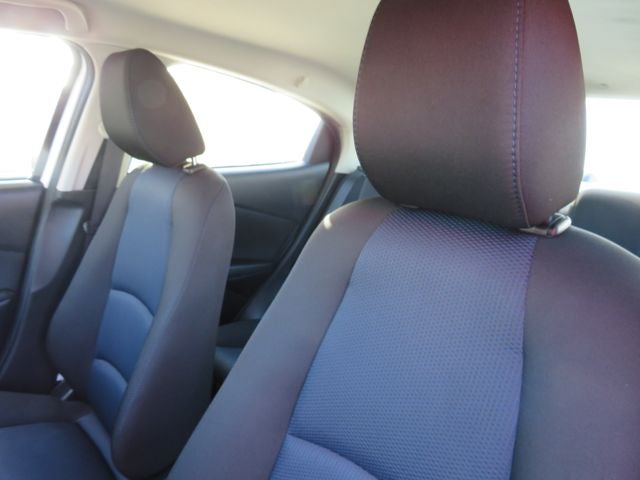 2019 Toyota Yaris LE