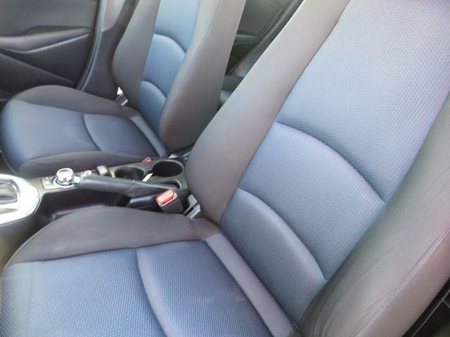 2019 Toyota Yaris LE