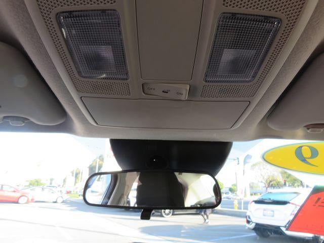 2019 Toyota YARIS SEDAN LE