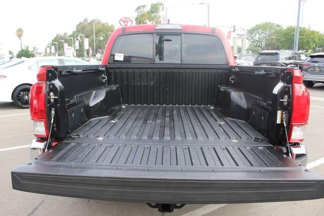 2016 Toyota Tacoma SR5