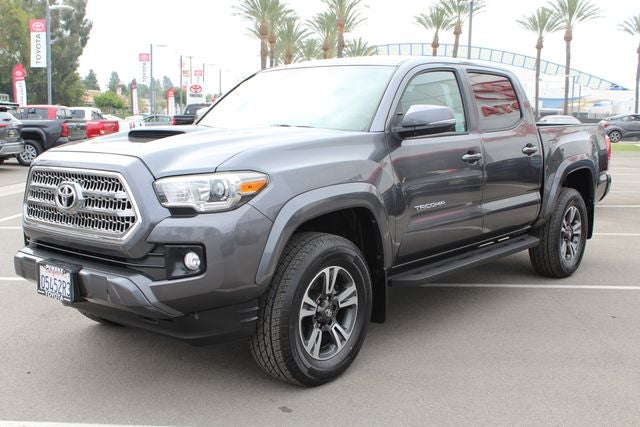 2017 Toyota Tacoma TRD Sport