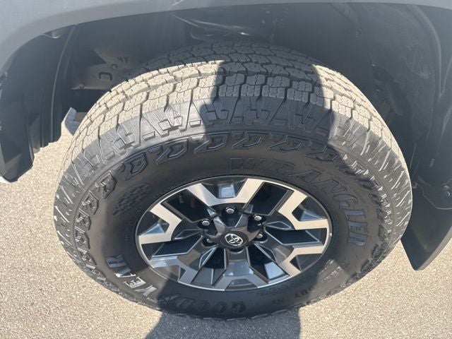 2023 Toyota TACOMA TRD OFFRD TRD Off-Road V6