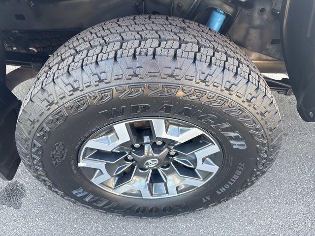 2023 Toyota TACOMA TRD OFFRD TRD Off-Road V6
