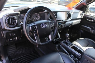 2022 Toyota Tacoma TRD Off-Road V6