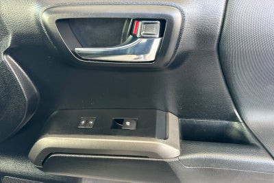 2022 Toyota Tacoma TRD Sport V6