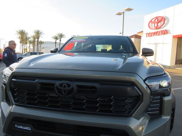 2025 Toyota TACOMA TRD OFFRD TRD Off-Road