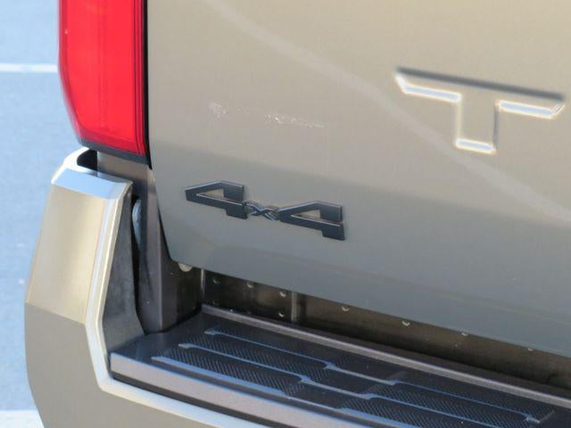 2025 Toyota TACOMA TRD OFFRD TRD Off-Road