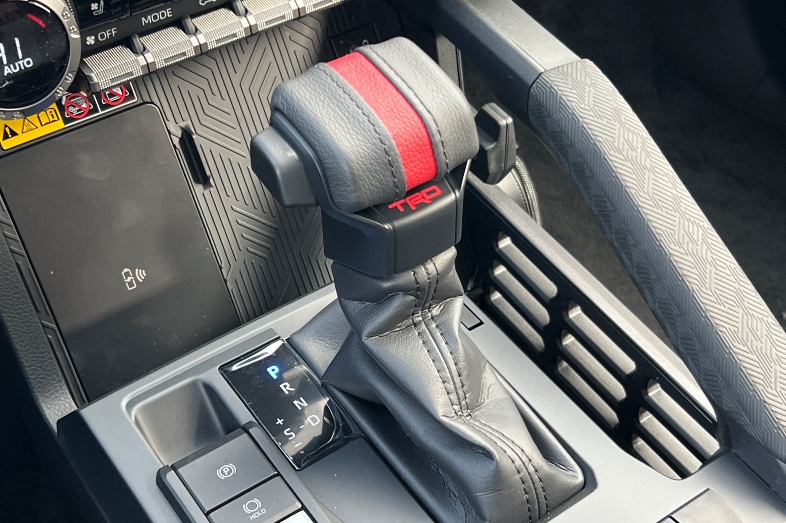 2026 Toyota Tacoma i-FORCE MAX TRD Pro