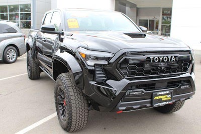 2026 Toyota Tacoma i-FORCE MAX TRD Pro