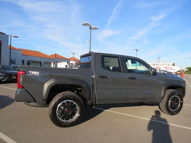 2026 Toyota Tacoma Hybrid TRD Off Road