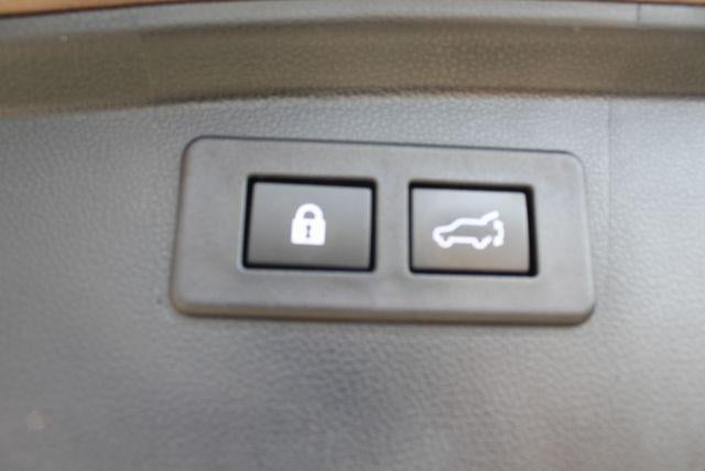 2020 Subaru Outback Touring