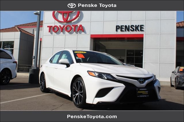2018 Toyota Camry SE