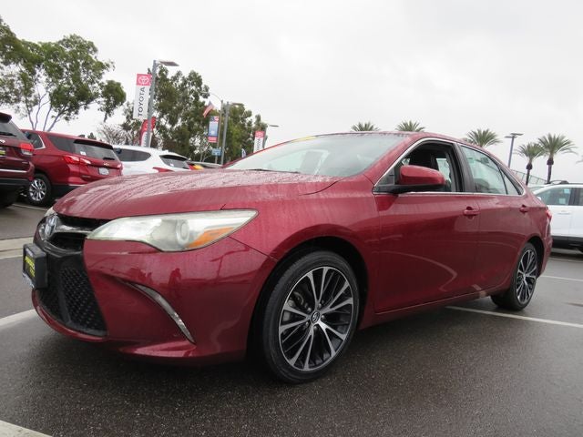 2016 Toyota CAMRY SE