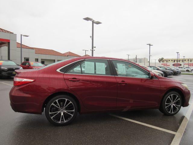 2016 Toyota CAMRY SE
