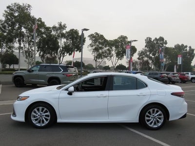 2024 Toyota CAMRY LE