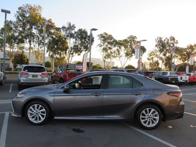 2024 Toyota CAMRY LE