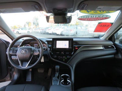 2024 Toyota CAMRY LE