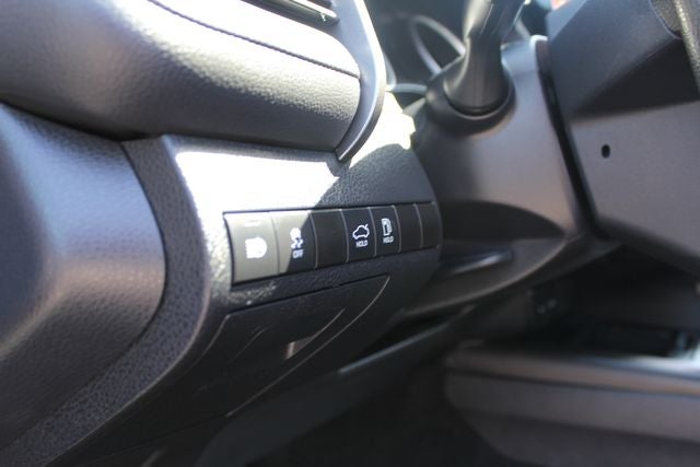 2021 Toyota Camry Hybrid LE