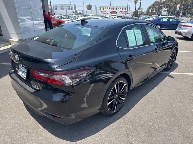2021 Toyota Camry Hybrid LE