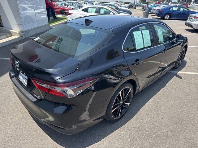 2021 Toyota Camry Hybrid LE