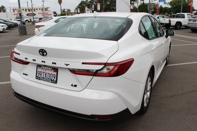 2025 Toyota Camry LE