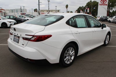 2025 Toyota Camry LE