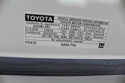 2025 Toyota Camry LE