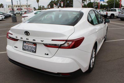 2025 Toyota Camry LE