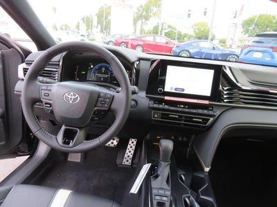 2026 Toyota CAMRY SE