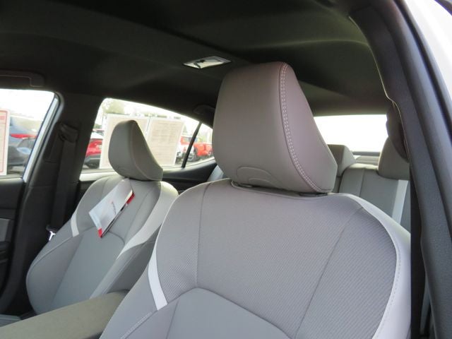 2026 Toyota CAMRY Base