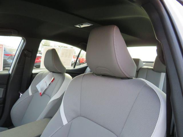 2026 Toyota CAMRY Base