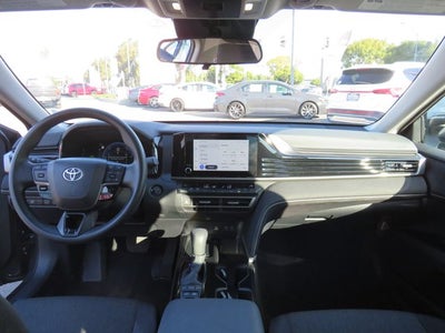 2025 Toyota CAMRY LE