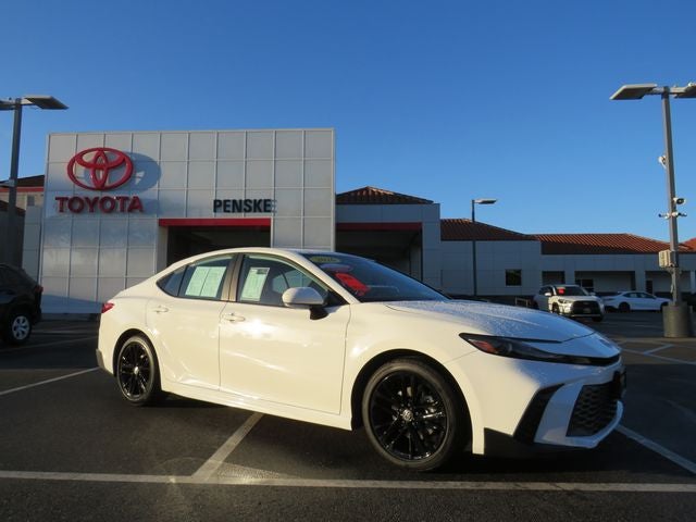 2026 Toyota CAMRY SE