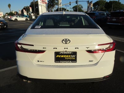 2026 Toyota CAMRY SE