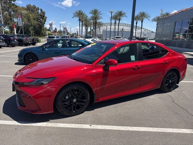 2025 Toyota CAMRY LE