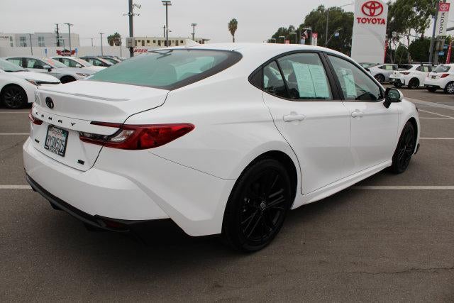 2026 Toyota Camry SE