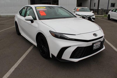 2026 Toyota Camry SE