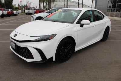 2026 Toyota Camry SE