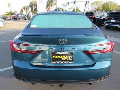2025 Toyota CAMRY SE