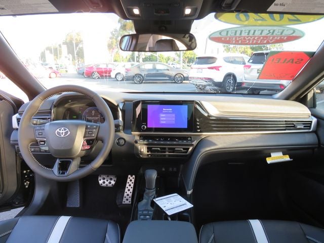 2026 Toyota CAMRY SE