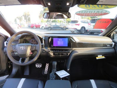 2026 Toyota CAMRY SE